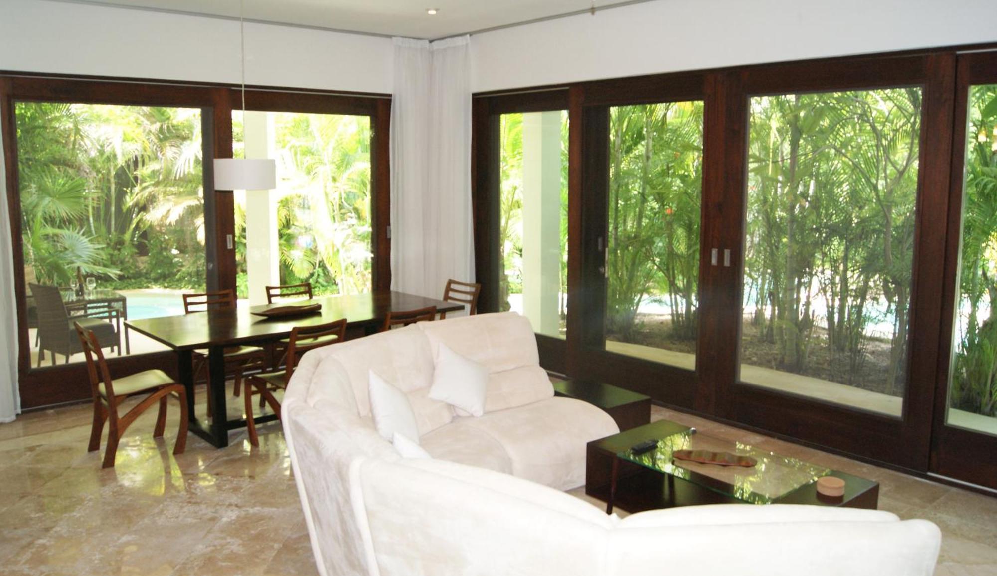 Mak Nuk Village - Clothing Optional Tulum Bilik gambar